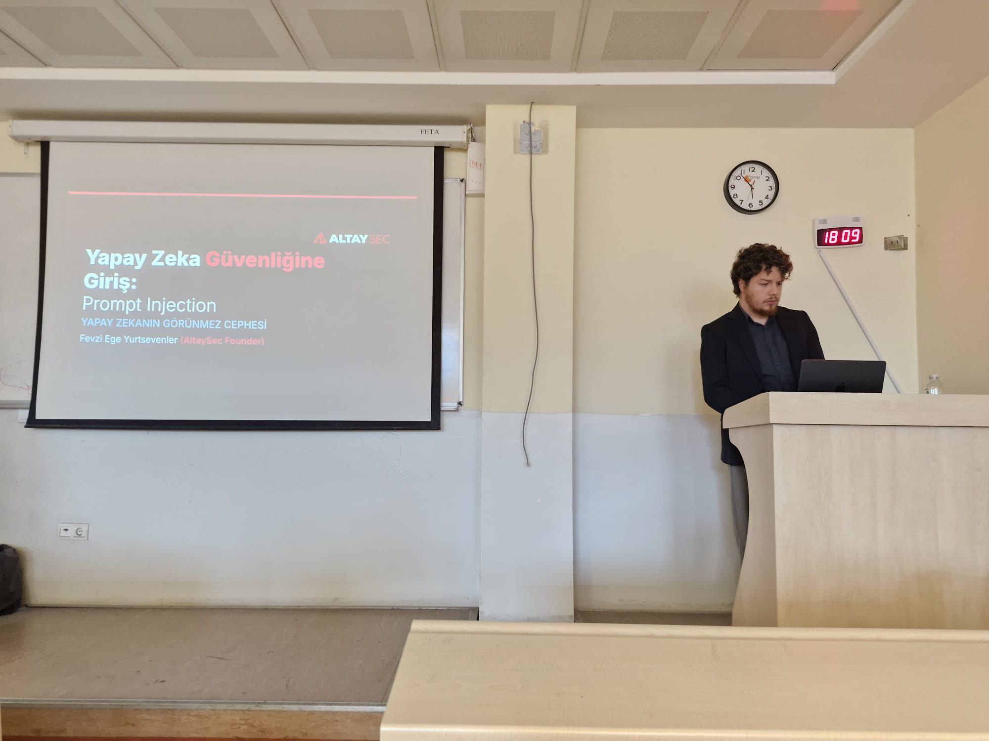 AltaySec "LLM Hacking" Eğitimi Gazi Üniversitesi'nde Başladı
